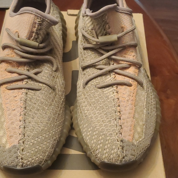 Yeezy Boost 350 Yeezreel, size 12 - Picture 1 of 6